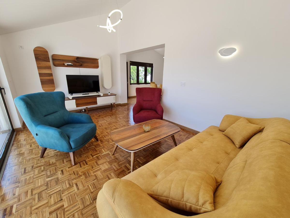 Ferienwohnung Luxury Penthouse With Panoramic View Ulcinj Exterior foto