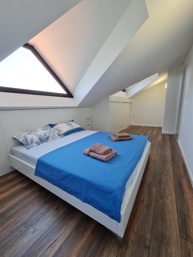 Ferienwohnung Luxury Penthouse With Panoramic View Ulcinj Exterior foto