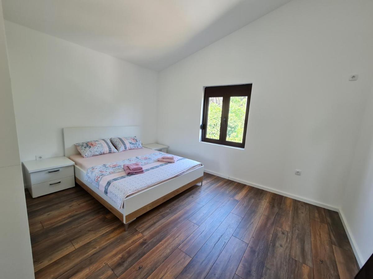 Ferienwohnung Luxury Penthouse With Panoramic View Ulcinj Exterior foto